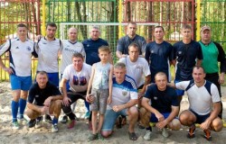 Ветераны брянского “Динамо” уступили в финале кубка “Августина”